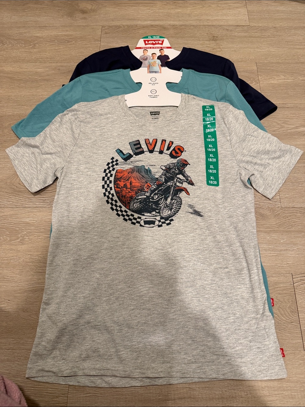 Levi's Boys' size X-Large (18/20) Gray Teal & Navy Pack